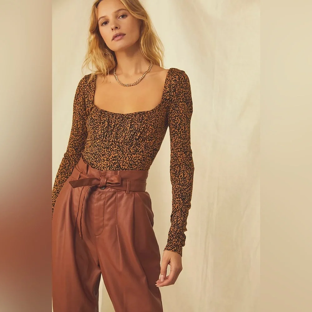Free People Wide Eyed Top - Leopard Print - Small - Picture 1 of 7